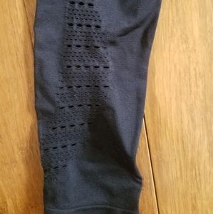 NWT Vanquish seamless leggings